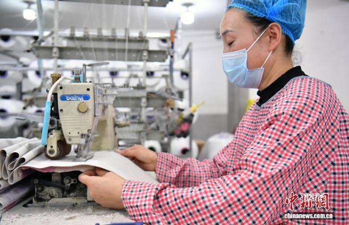 中国笔类出口公司，因口罩出口质量不合格被海关点名